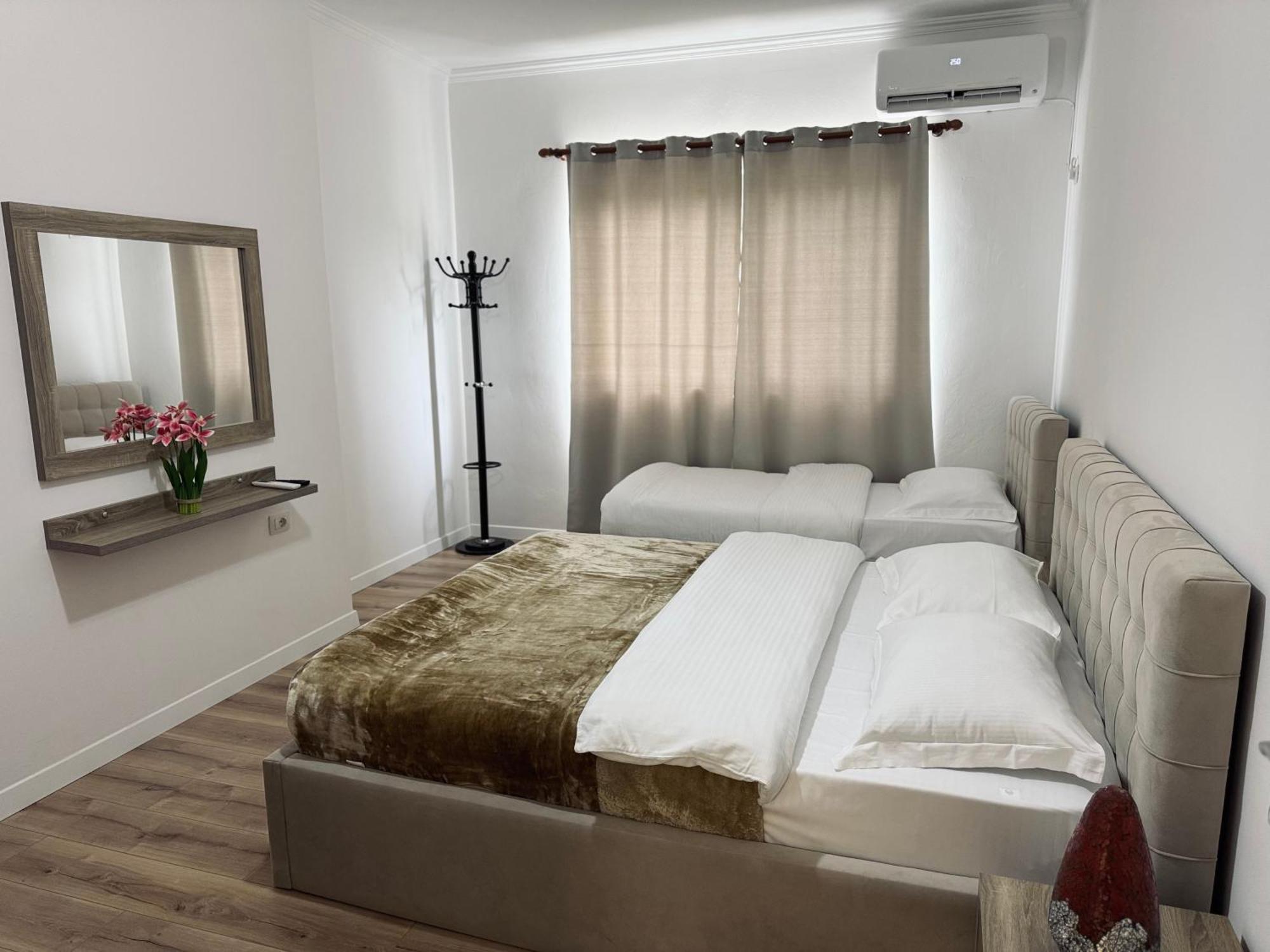Kutal Park Inn Hotel Përmet المظهر الخارجي الصورة